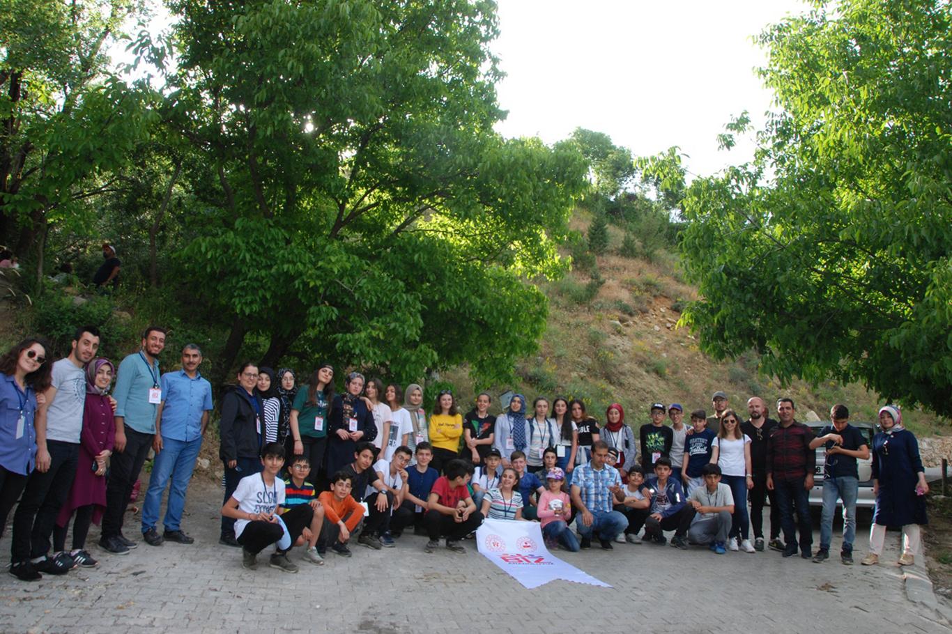 Artvinli çocuklar Bitlis'i gezdi